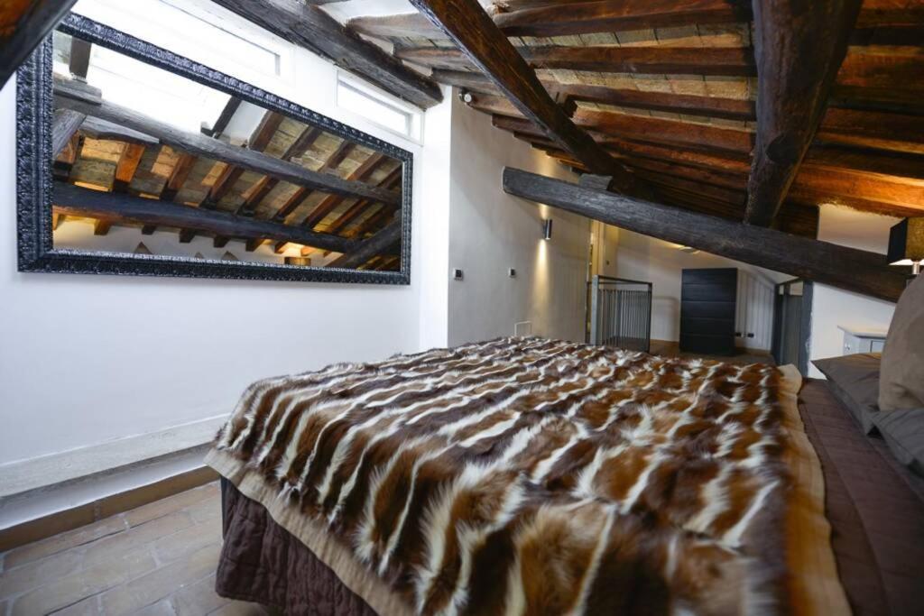 Ibernesi - Charming Apartment At The Roman Forums Exterior foto