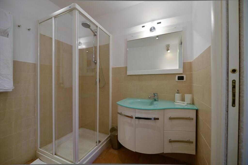 Ibernesi - Charming Apartment At The Roman Forums Exterior foto